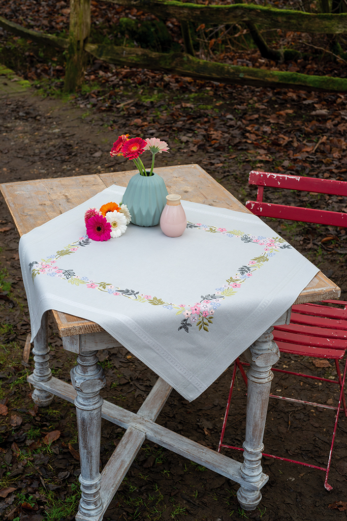 Nappe Fleurs et Feuilles