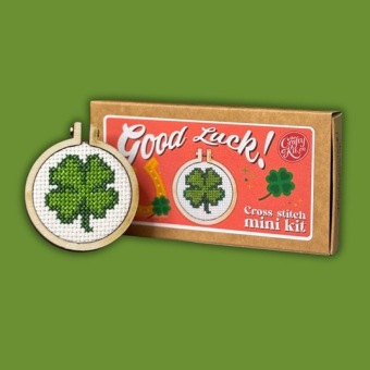 Borduurpakket Matchbox 'Good Luck!' CKC-MB-021