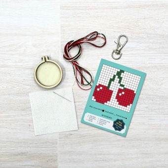 Borduurpakket Matchbox 'I Love You Cherry Much!'