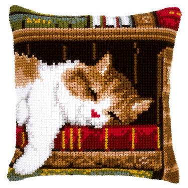 Coussin Chat Faisant une Sieste