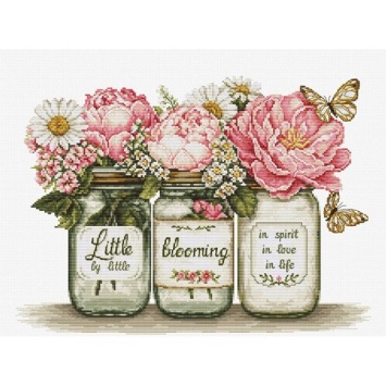 Borduurpakkket Luca-S 'Little by Little Blooming' B7065