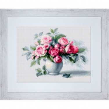 Kit de broderie Vase avec roses