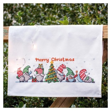 Borduurpakket Vervaco Handdoek Gnomes met Kerstboom PN-0216917