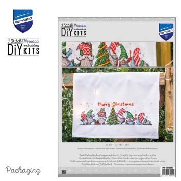 Borduurpakket Handdoek Gnomes met Kerstboom