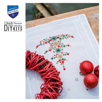 Tafelloper Kerstboom met Versiering